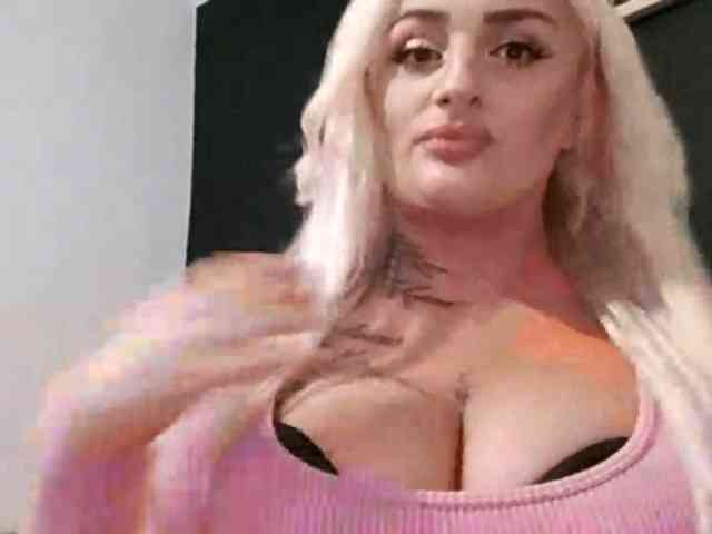 AnastasiaBlond webcam