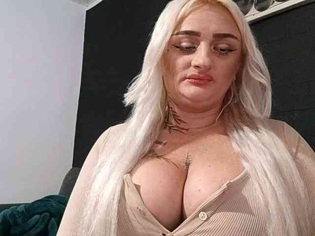AnastasiaBlond webcam