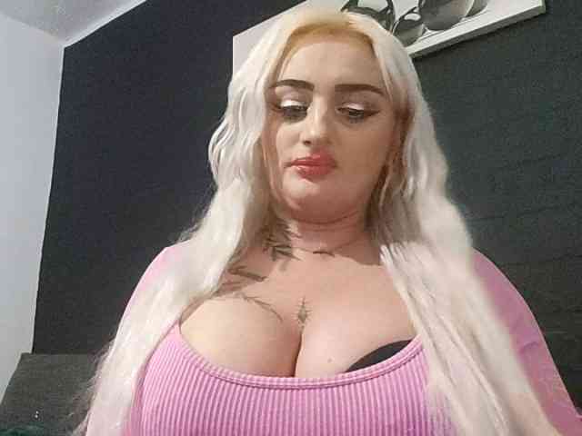 AnastasiaBlond webcam