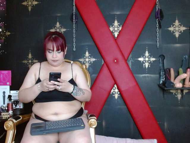 Jolie-collete live cam on BongaCams