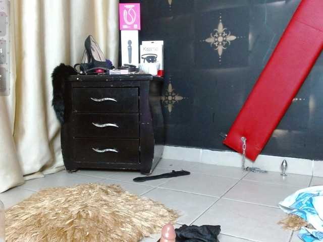 Jolie-collete live cam on BongaCams