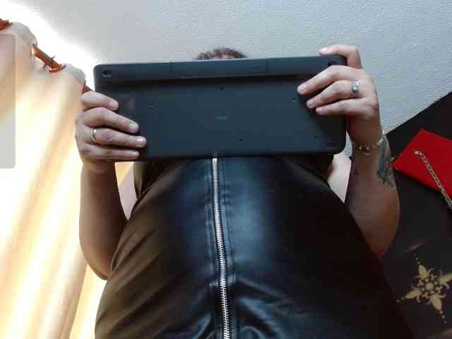 Jolie-collete webcam