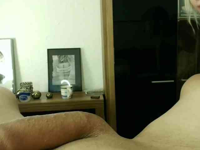 blondevelvet42 webcam
