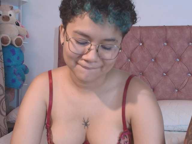 azul--honey live cam on BongaCams