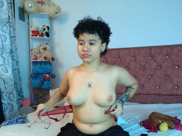 azul--honey live cam on BongaCams
