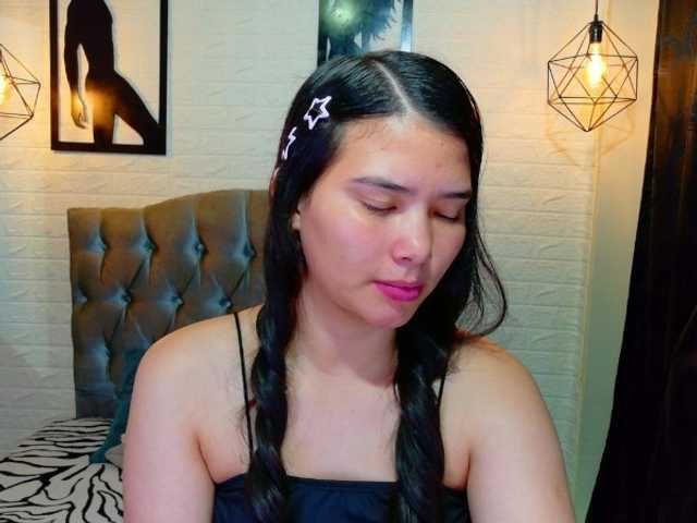 lizziesweets live cam on BongaCams