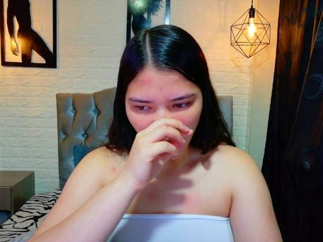 lizziesweets live cam on BongaCams
