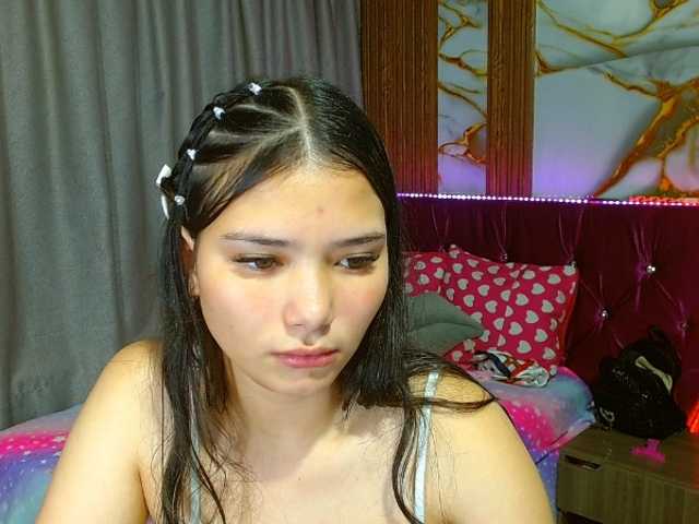 lizziesweets live cam on BongaCams