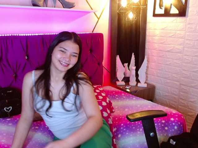 lizziesweets live cam on BongaCams