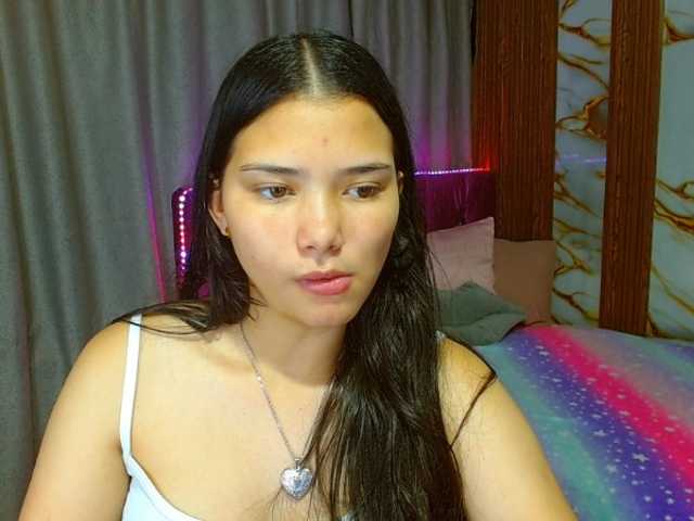 lizziesweets live cam on BongaCams