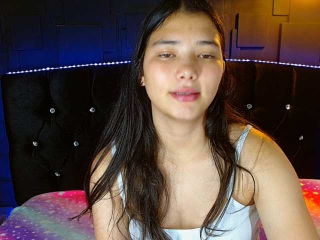 lizziesweets live cam on BongaCams
