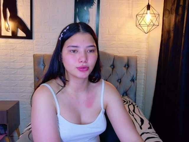 lizziesweets live cam on BongaCams