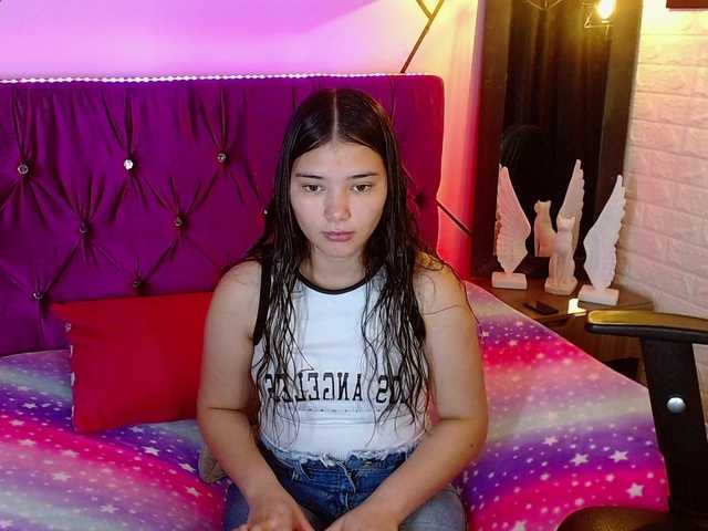 lizziesweets live cam on BongaCams