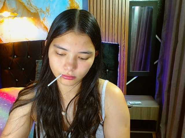 lizziesweets live cam on BongaCams