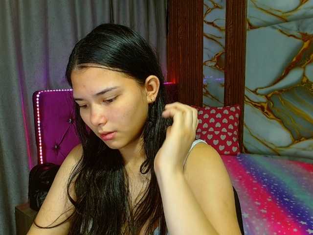 lizziesweets live cam on BongaCams