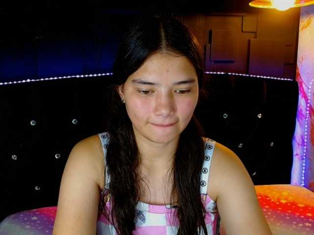 lizziesweets live cam on BongaCams