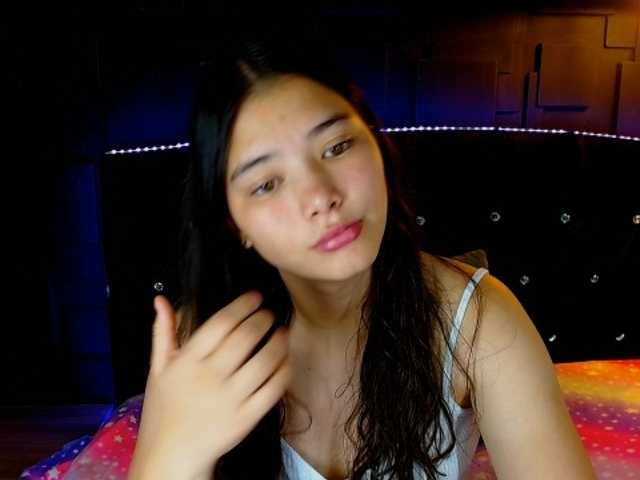 lizziesweets live cam on BongaCams