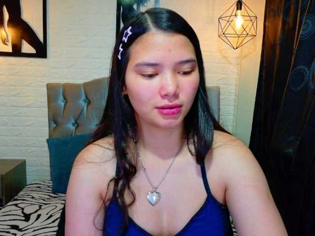 lizziesweets live cam on BongaCams