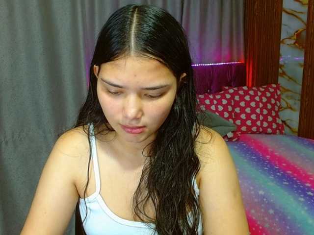 lizziesweets live cam on BongaCams