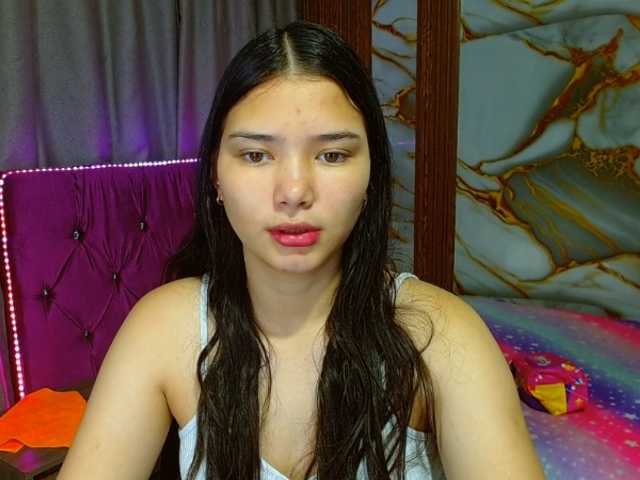lizziesweets live cam on BongaCams