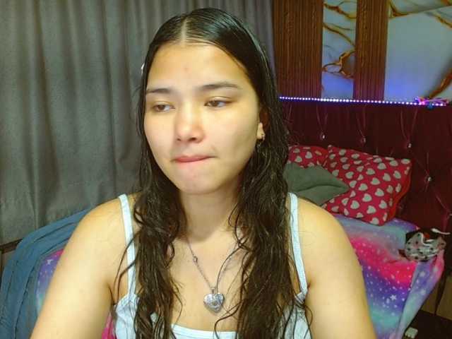 lizziesweets live cam on BongaCams