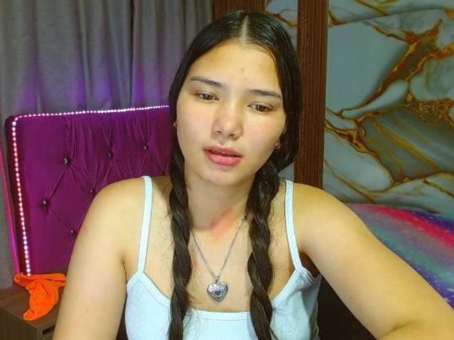 lizziesweets live cam on BongaCams