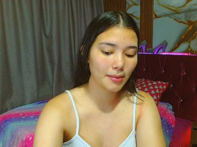 lizziesweets live cam on BongaCams
