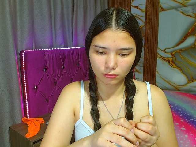 lizziesweets live cam on BongaCams