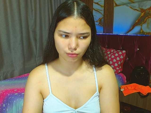 lizziesweets live cam on BongaCams