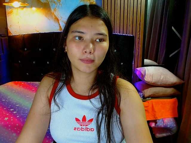 lizziesweets live cam on BongaCams