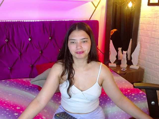 lizziesweets live cam on BongaCams