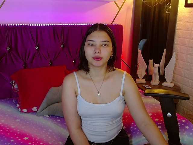 lizziesweets live cam on BongaCams