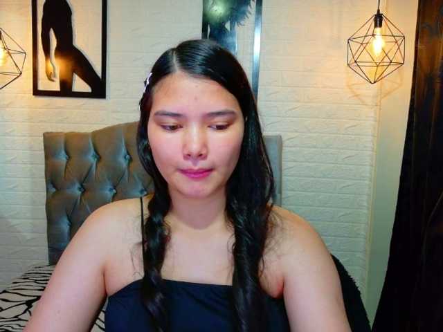 lizziesweets live cam on BongaCams