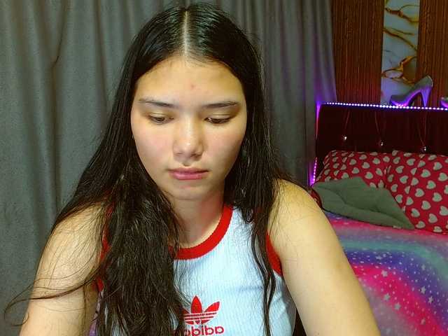 lizziesweets live cam on BongaCams