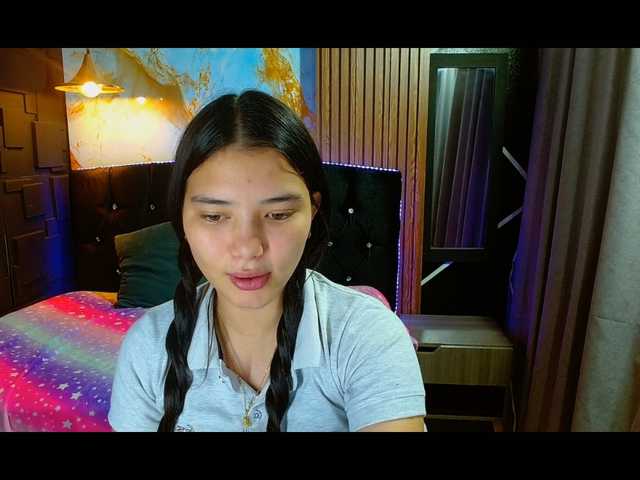 lizziesweets live cam on BongaCams