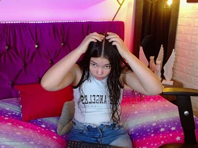 lizziesweets live cam on BongaCams