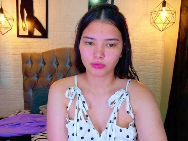 lizziesweets live cam on BongaCams