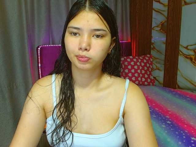 lizziesweets live cam on BongaCams