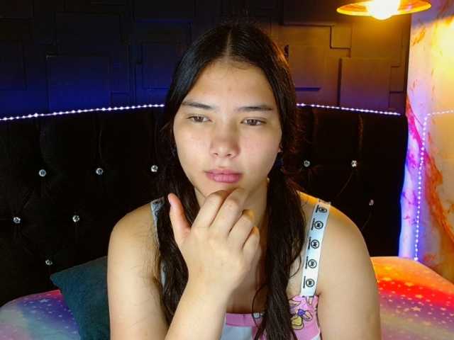 lizziesweets live cam on BongaCams
