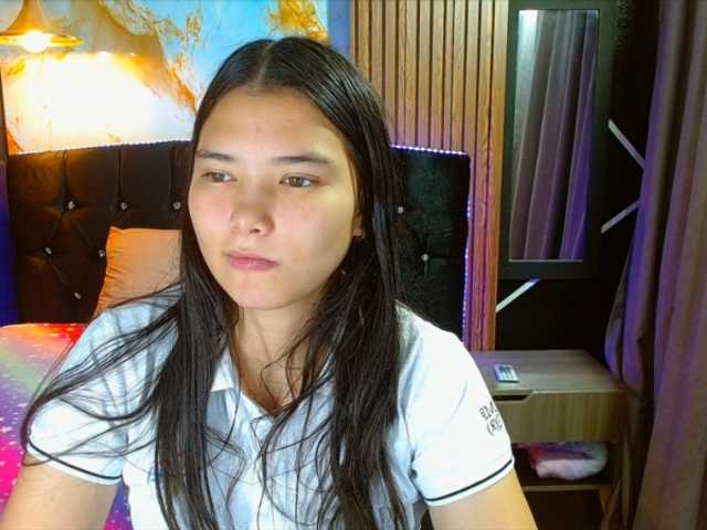 lizziesweets live cam on BongaCams