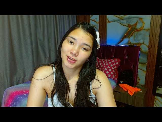 lizziesweets live cam on BongaCams
