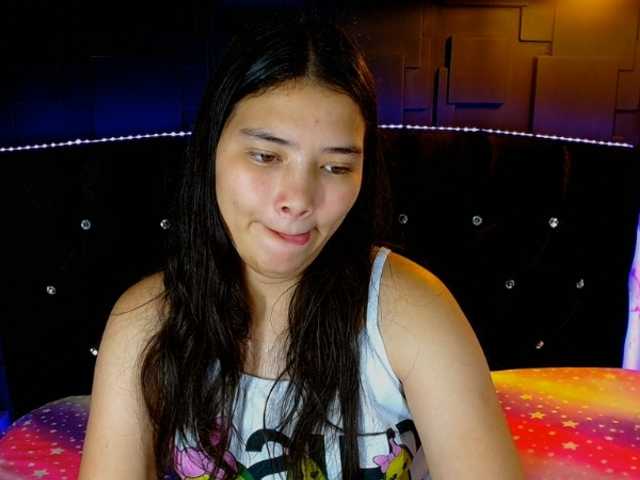 lizziesweets live cam on BongaCams