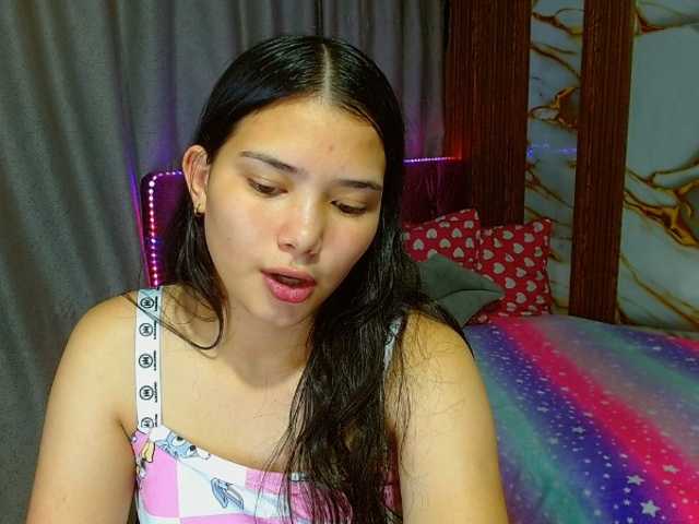 lizziesweets live cam on BongaCams