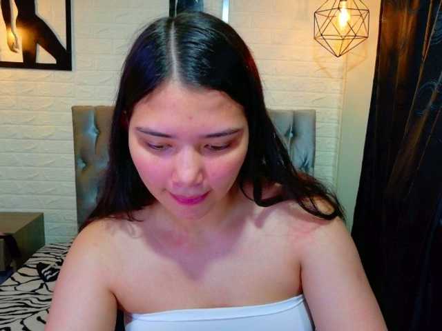 lizziesweets live cam on BongaCams