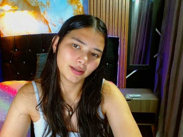 lizziesweets live cam on BongaCams