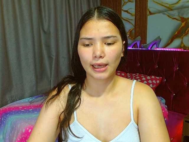 lizziesweets live cam on BongaCams