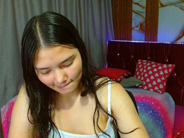 lizziesweets live cam on BongaCams