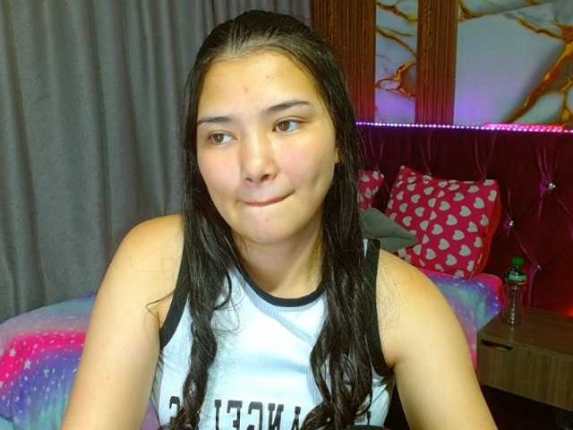 lizziesweets live cam on BongaCams
