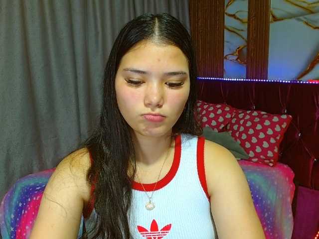 lizziesweets live cam on BongaCams