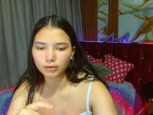 lizziesweets live cam on BongaCams